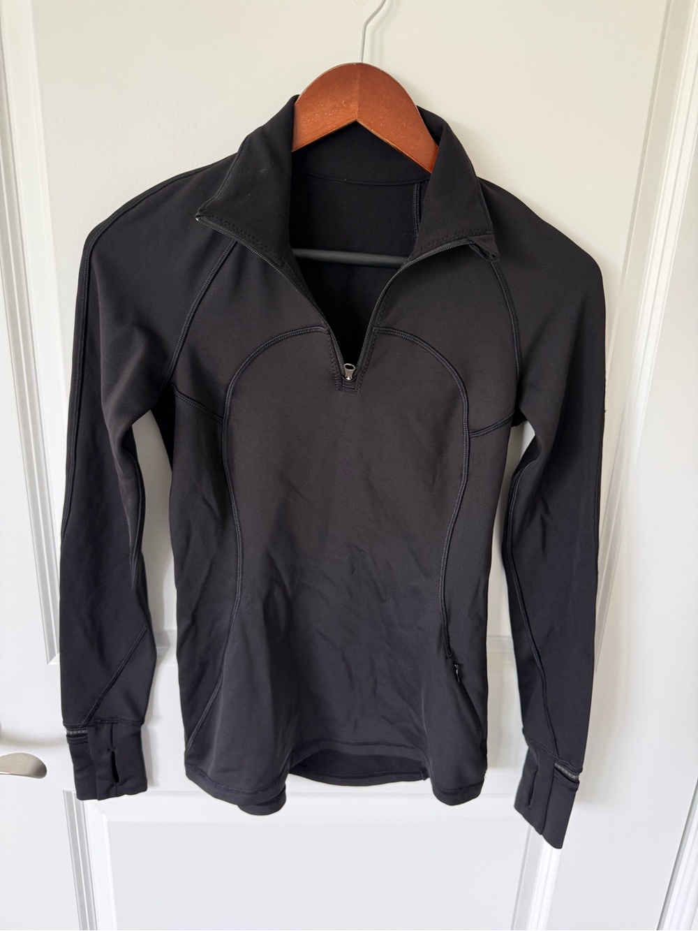 Lululemon First Mile Pullover Size 4 - Picture 6 of 7